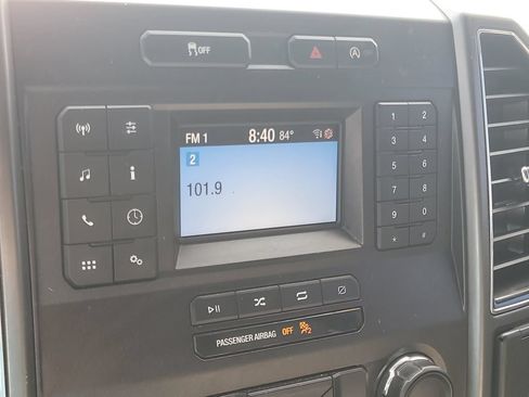 Used 2018 Ford F150 XLT AWD/4WD image 19