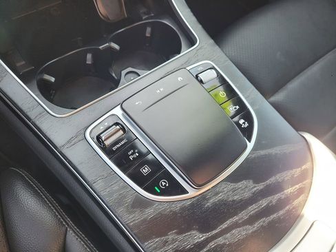 Used 2022 Mercedes-Benz GLC 300 image 15