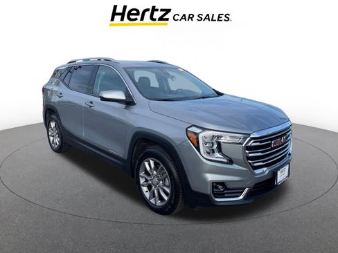 Used 2024 GMC Terrain SLT image 1