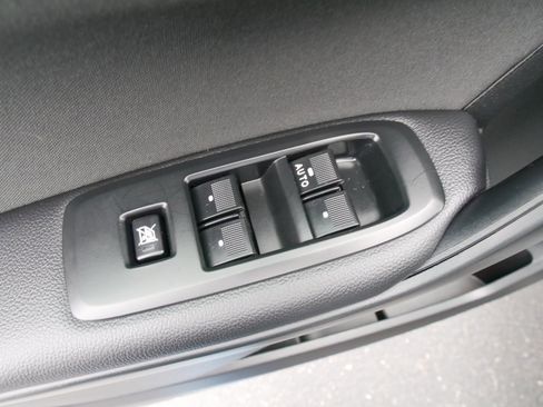 Used 2019 Ford Ranger XLT image 18