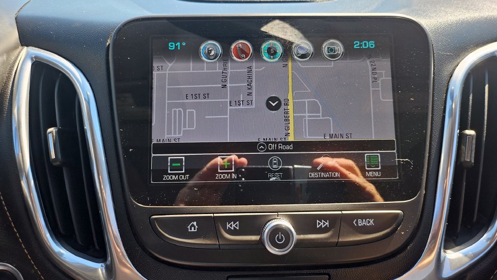 Used 2018 Chevrolet Equinox Premier FWD image 37