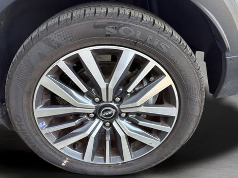 Used 2024 Nissan Kicks SR FWD image 36