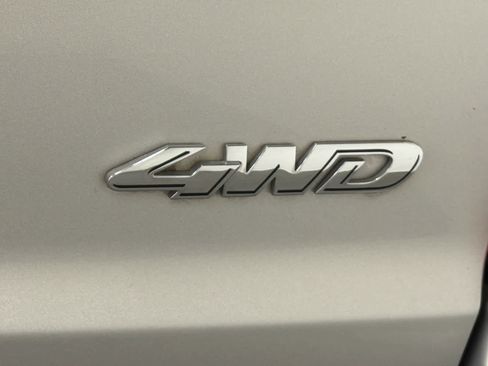 Used 2009 Ford Escape XLT image 8