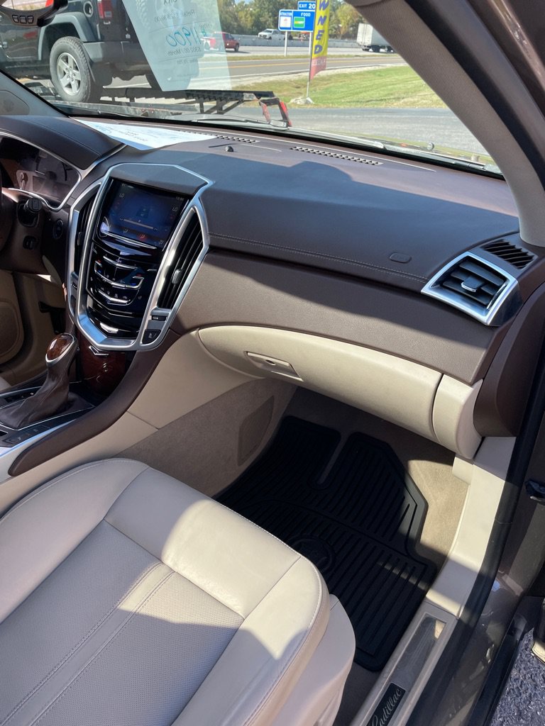 Used 2015 Cadillac SRX Luxury AWD/4WD image 22
