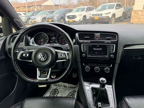 Used 2016 Volkswagen GTI SE w/ Lighting Package (SEL) image 24