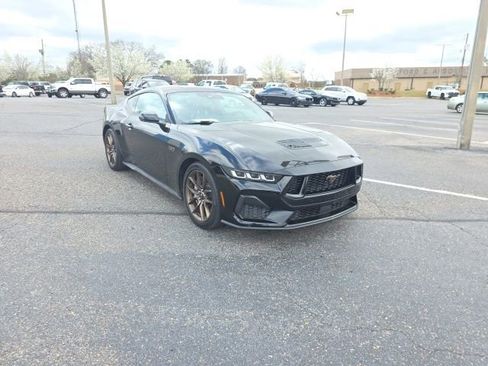 Used 2024 Ford Mustang GT Premium image 1