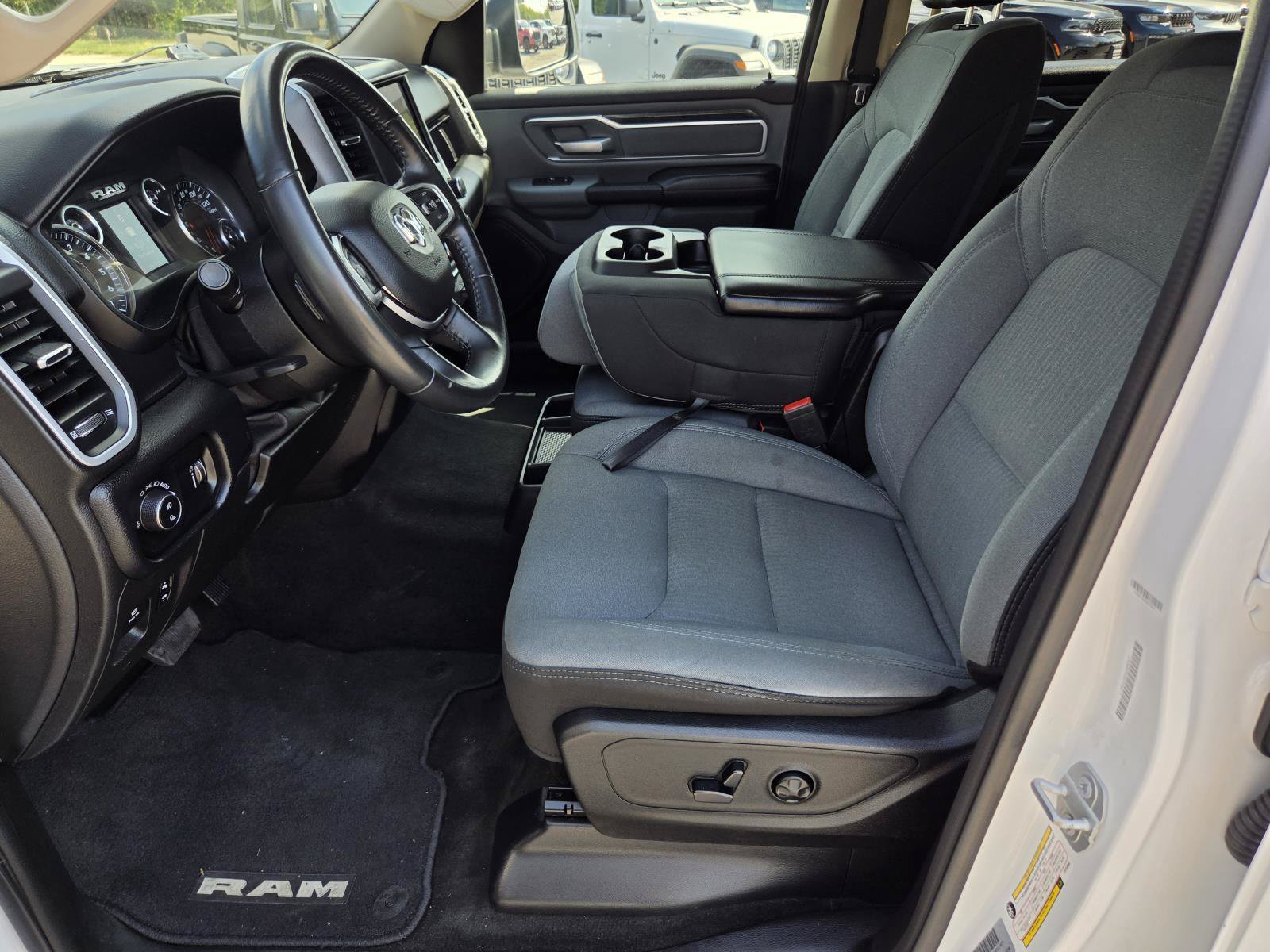 Used 2020 RAM 1500 Big Horn AWD/4WD image 26