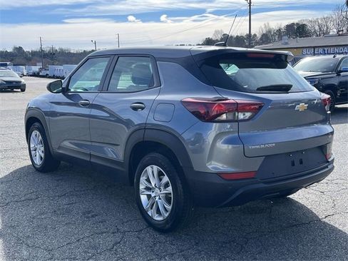 Used 2022 Chevrolet TrailBlazer LS image 6