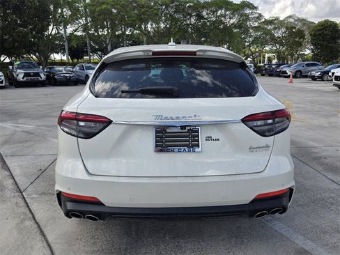 Used 2022 Maserati Levante GT image 7