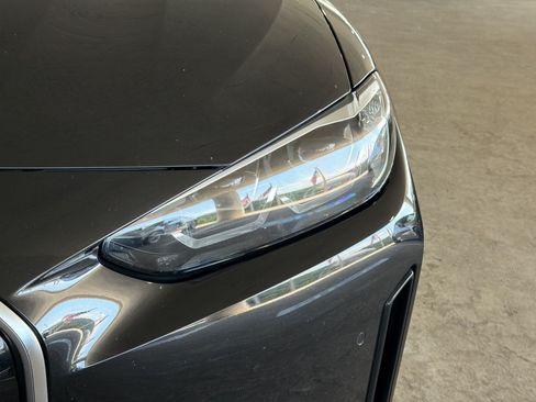 Used 2024 BMW i4 eDrive35 w/ Premium Package RWD image 10