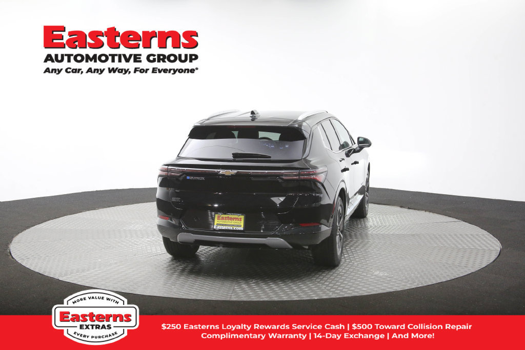 Used 2024 Chevrolet Equinox EV LT FWD image 36