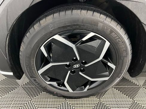 Used 2024 Hyundai Ioniq 5 SEL image 12