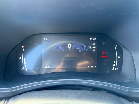 Used 2025 Toyota Grand Highlander FWD image 4