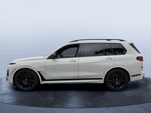 Certified 2025 BMW X7 M60i AWD/4WD image 3