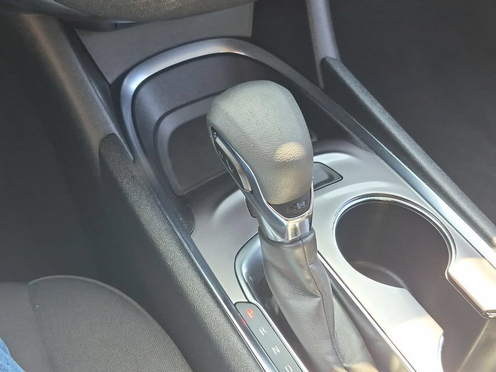 Used 2024 Chevrolet Malibu LT FWD image 16