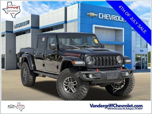 Used 2024 Jeep Gladiator Mojave AWD/4WD image 1