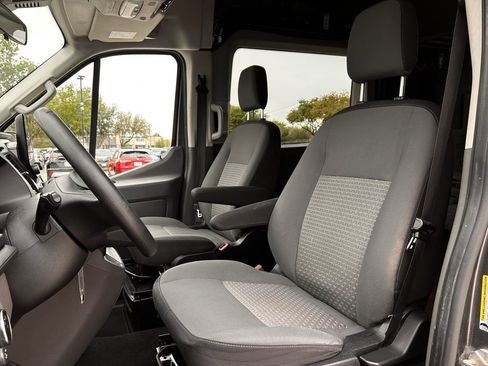Used 2020 Ford Transit 350 XLT image 24