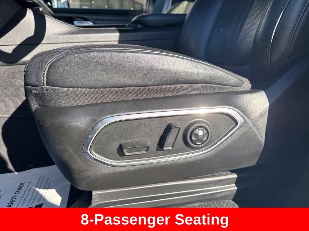 Used 2024 Jeep Wagoneer L Series II w/ Flexible Seating Group AWD/4WD image 20