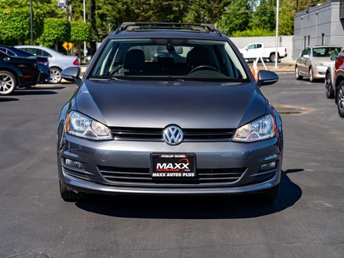 Used 2015 Volkswagen Golf TDI SE FWD image 3