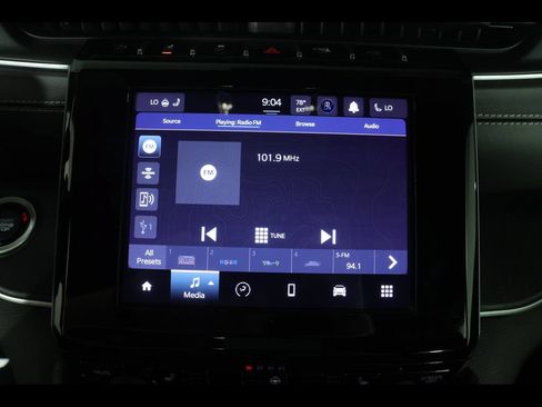 Certified 2023 Jeep Grand Cherokee L Laredo AWD/4WD image 27