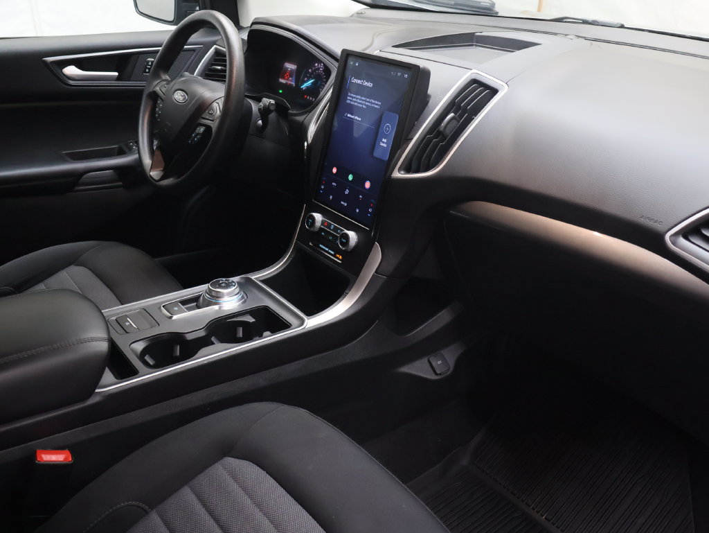Used 2024 Ford Edge SE w/ Black Appearance Package AWD/4WD image 10