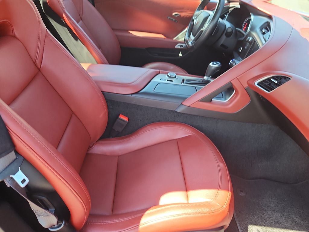 Used 2017 Chevrolet Corvette Z06 RWD image 12