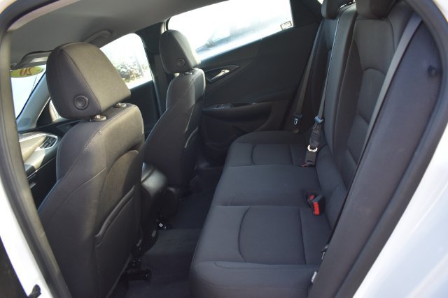 Certified 2020 Chevrolet Malibu RS w/ LPO, Convenience Package 1 FWD image 18