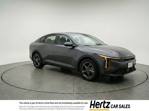 Used 2025 Kia K4 FWD image 1