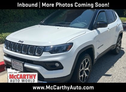 Used 2025 Jeep Compass Limited AWD/4WD image 3