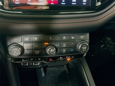 New 2026 Dodge Durango GT AWD/4WD image 10
