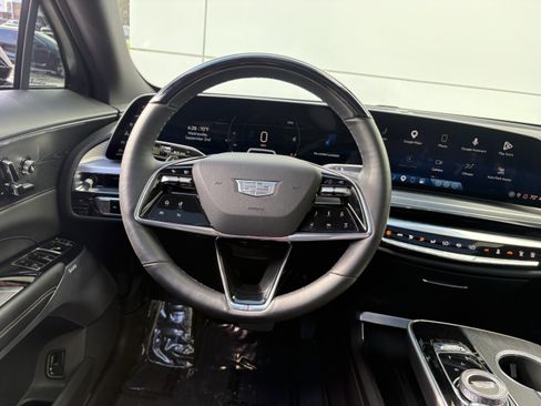 Used 2024 Cadillac Lyriq Sport w/ LPO, Floor Liner Package AWD/4WD image 15