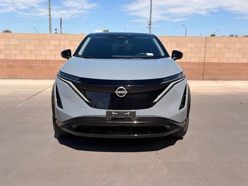 Used 2024 Nissan Ariya AWD image 3
