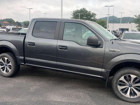 Used 2019 Ford F150 XL w/ Equipment Group 101A Mid AWD/4WD image 3