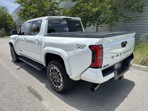 Used 2026 Toyota Tacoma TRD Sport AWD/4WD image 3