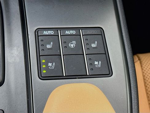 Used 2026 Lexus UX 300h AWD w/ Accessory Package (2T) image 21
