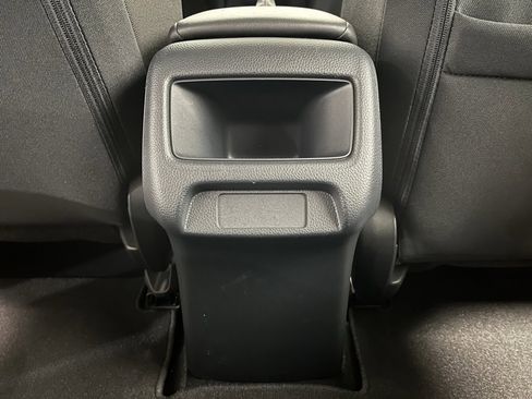 Used 2023 Honda HR-V LX image 16