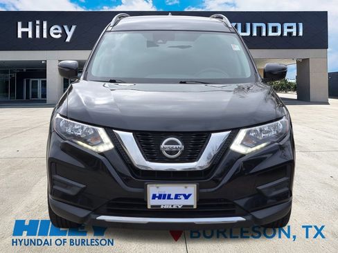 Used 2019 Nissan Rogue SV image 6
