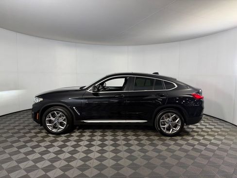 Used 2025 BMW X4 xDrive30i AWD/4WD image 11