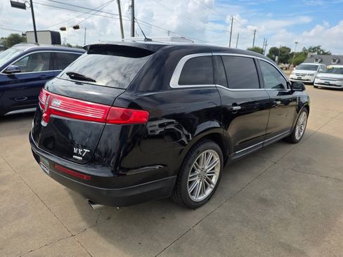Used 2016 Lincoln MKT AWD w/ Equipment Group 201A image 4