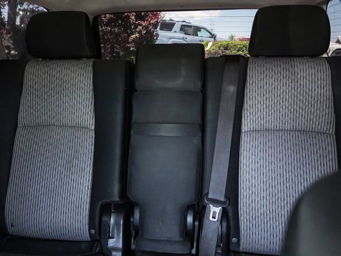 Used 2016 Toyota 4Runner SR5 AWD/4WD image 21