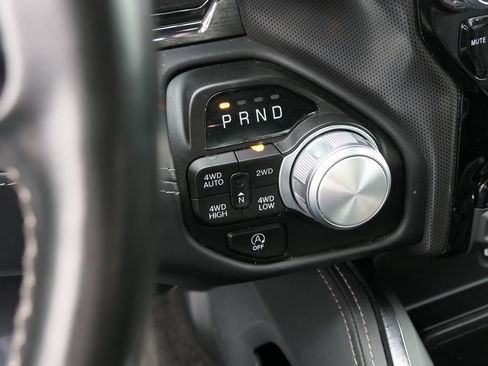 Used 2023 RAM 1500 Limited w/ Trailer Tow Group image 18