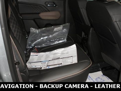 New 2026 GMC Canyon Denali image 26