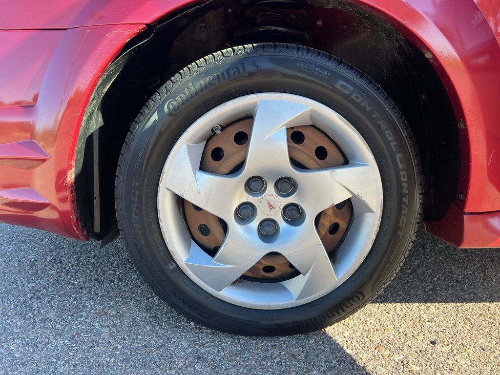 Used 2008 Pontiac Vibe w/ Preferred Package FWD image 21