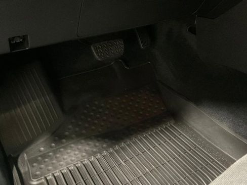 Used 2022 Toyota Tacoma SR image 36