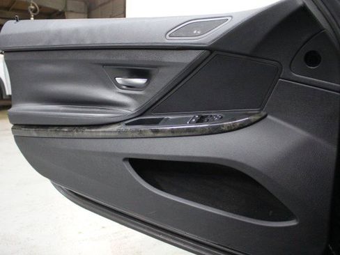 Used 2013 BMW 640i Coupe image 23