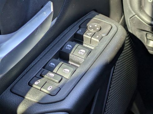 New 2026 RAM 1500 4x4 Crew Cab image 26