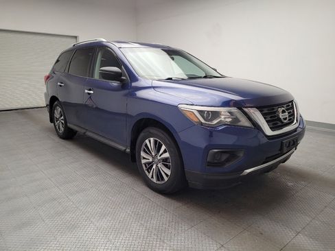 Used 2018 Nissan Pathfinder S image 13