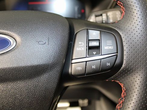 Certified 2024 Ford Escape ST-Line image 17