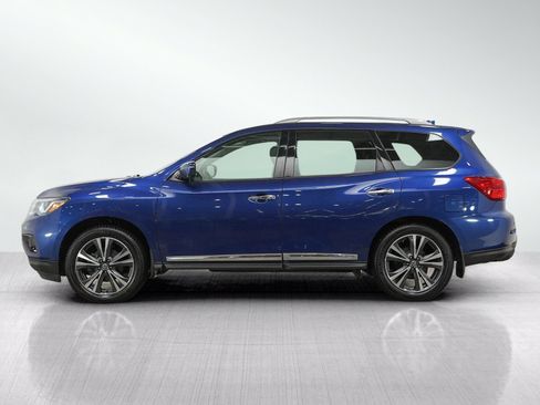 Used 2020 Nissan Pathfinder Platinum AWD/4WD image 2