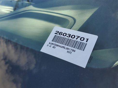 Used 2024 Acura MDX FWD w/ Technology Package image 5